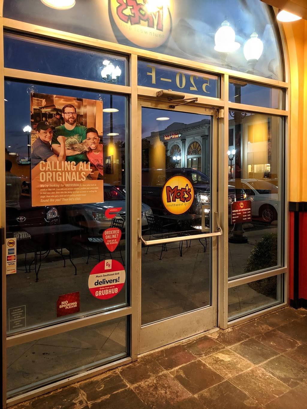 Moes Southwest Grill | restaurant | 520 W 21st St, Norfolk, VA 23517, USA | 7576246637 OR +1 757-624-6637