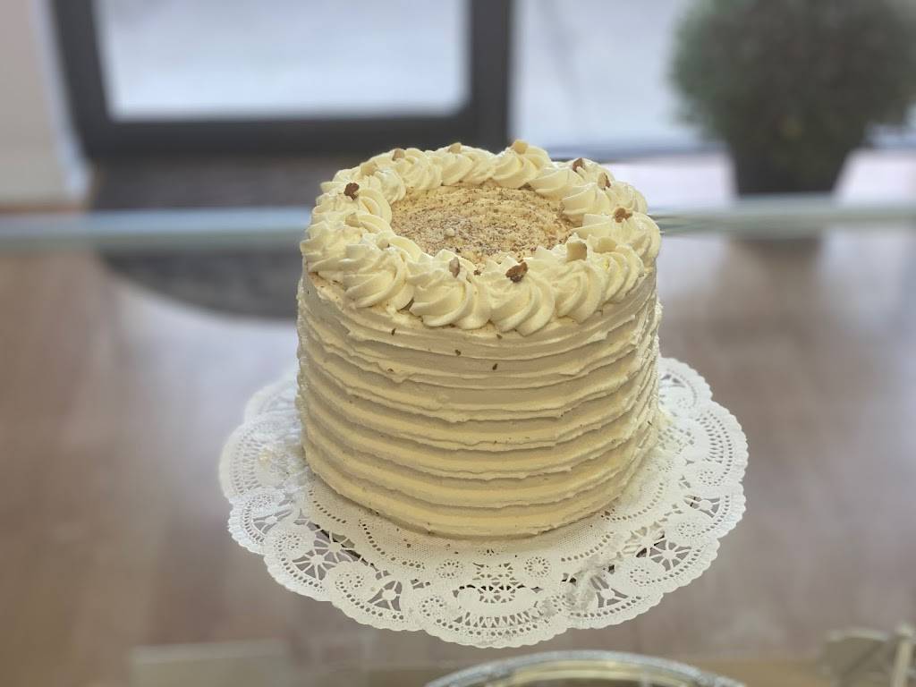 Claudias Heavenly Flans & Cakes | bakery | 21957 US Hwy 19 N, Clearwater, FL 33765, USA | 7277546857 OR +1 727-754-6857