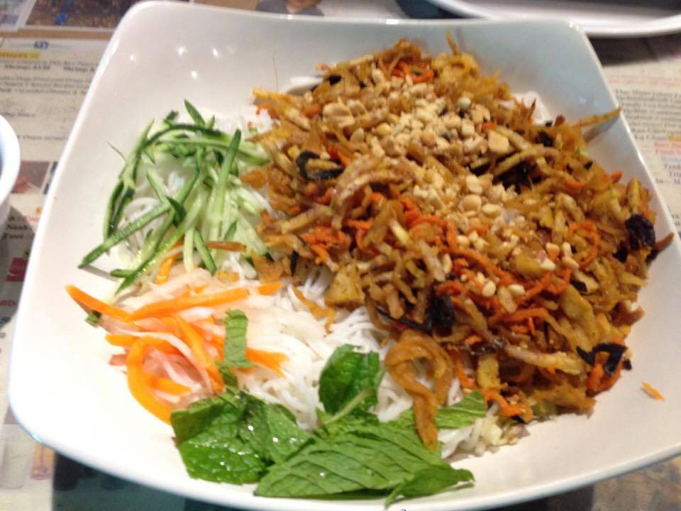 Golden Flower Veggie Vietnamese Restaurant | restaurant | 14942 Bushard St, Westminster, CA 92683, USA | 6572660388 OR +1 657-266-0388