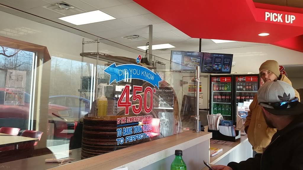 Dominos Pizza | meal delivery | 10555 NC-8, Lexington, NC 27292, USA | 3363572222 OR +1 336-357-2222