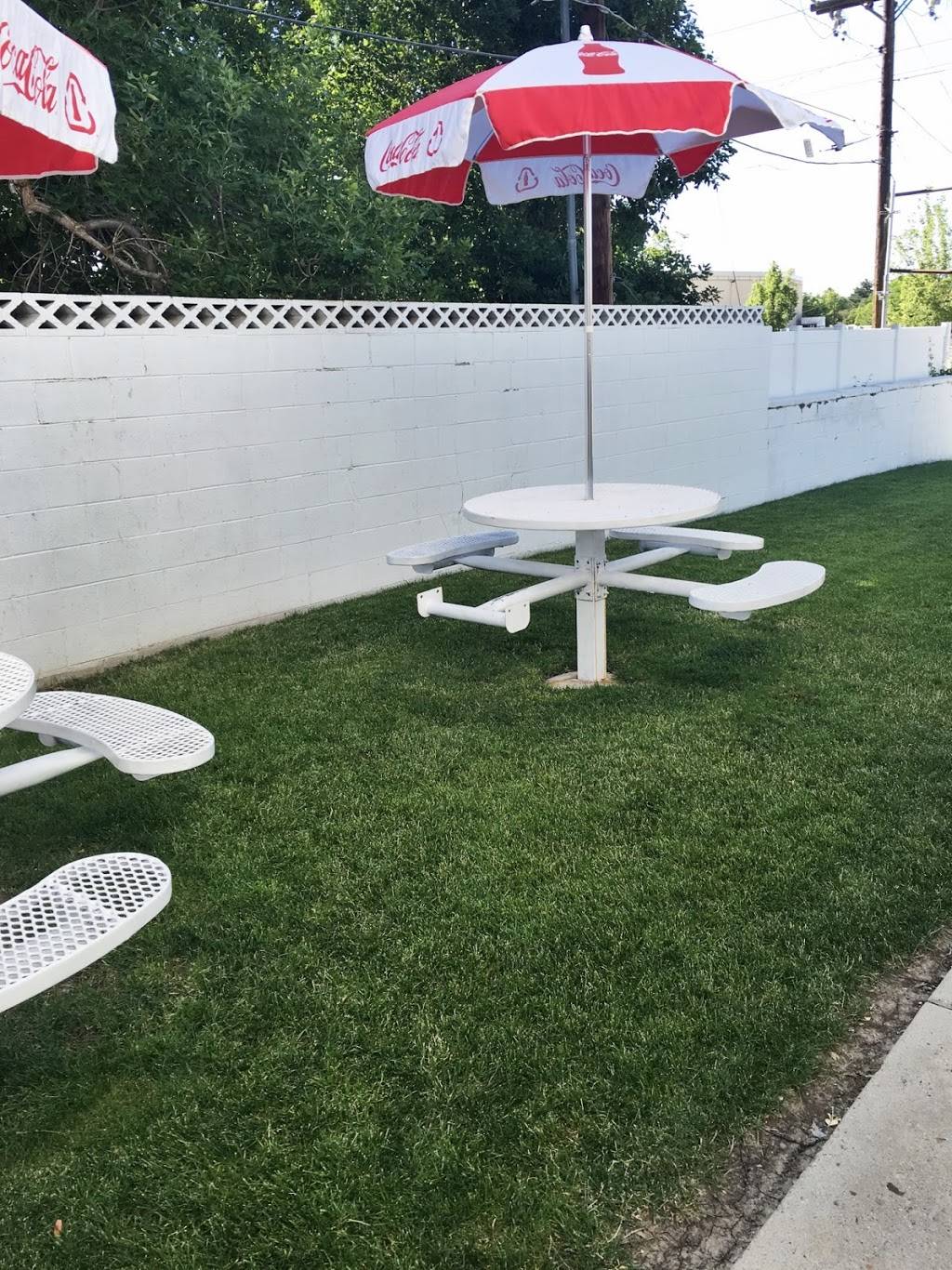 The Park 5 | restaurant | 2274 E 3900 S, Holladay, UT 84124, USA | 8014289119 OR +1 801-428-9119