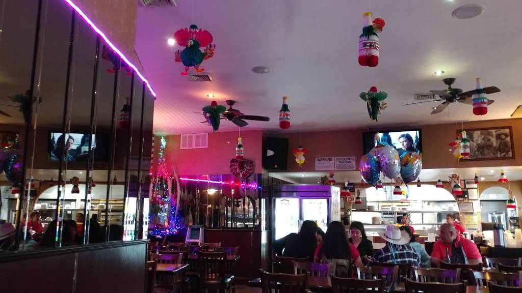 El Puerto de Acapulco | meal delivery | 9316 37th Ave, Jackson Heights, NY 11372, USA | 7182055566 OR +1 718-205-5566