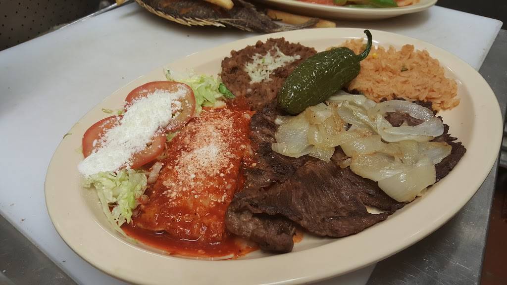 El Gallito Restaurant | restaurant | 3425 E 1st St, Los Angeles, CA 90063, USA | 3232660127 OR +1 323-266-0127