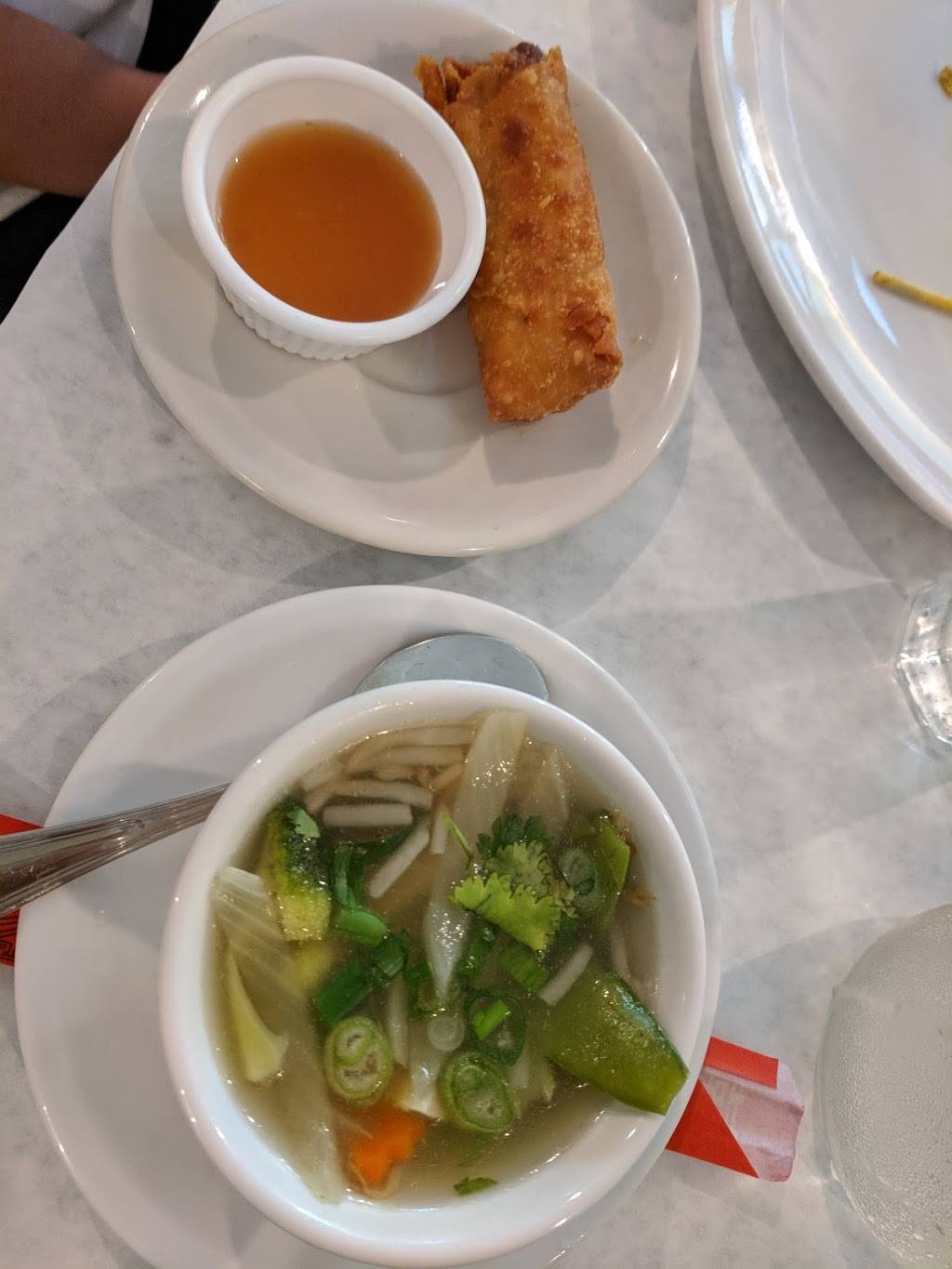 Siam Thai Cuisine | restaurant | 1639 E 55th St, Chicago, IL 60637, USA | 7733249296 OR +1 773-324-9296