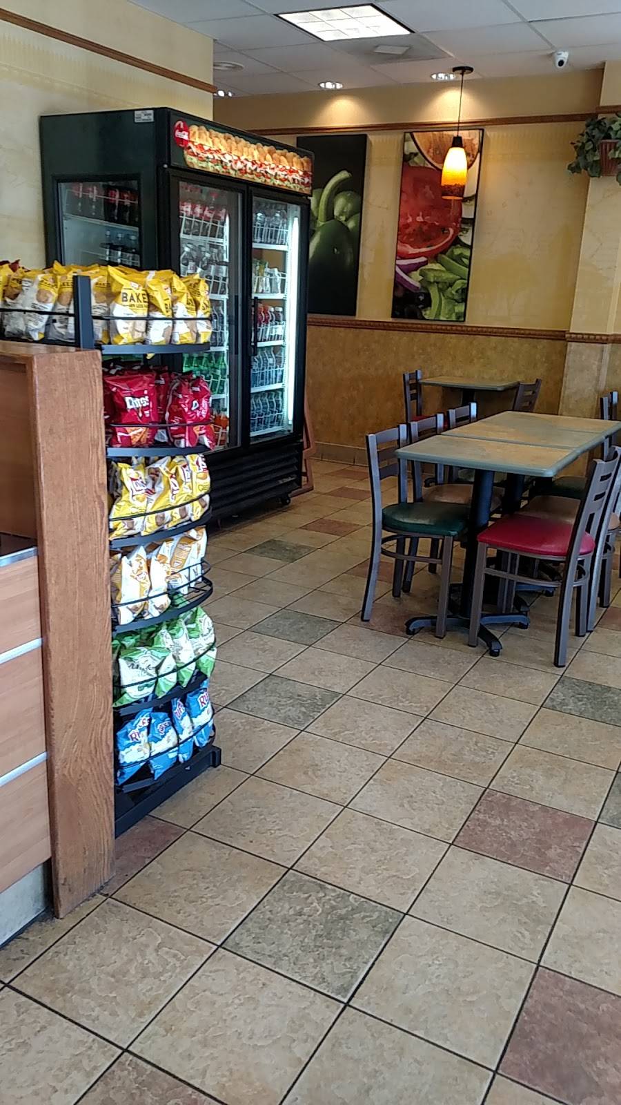 Subway | restaurant | 2436 W 10th St, Roanoke Rapids, NC 27870, USA | 2525352177 OR +1 252-535-2177