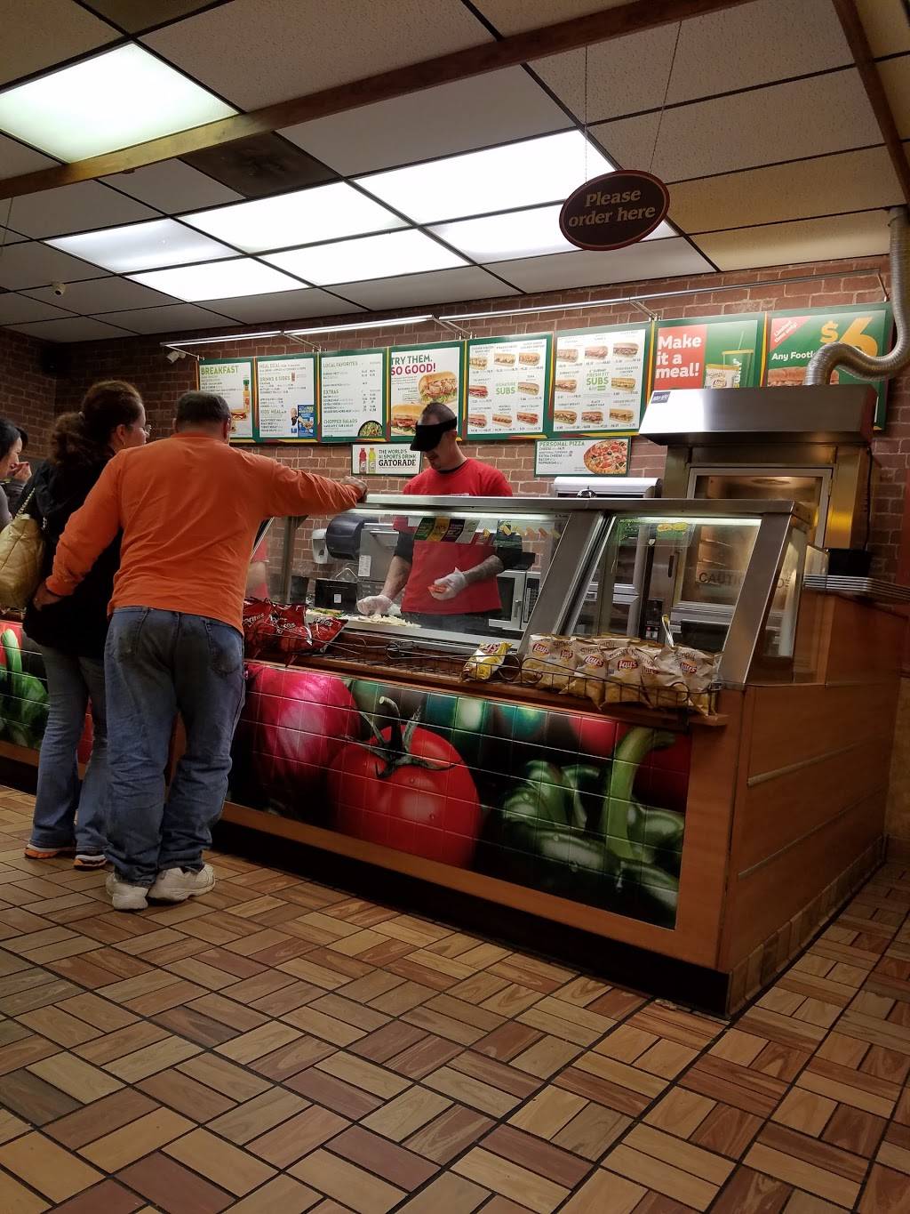 Subway | restaurant | 5049 Bobby Hicks Hwy, Gray, TN 37615, USA | 4234772929 OR +1 423-477-2929