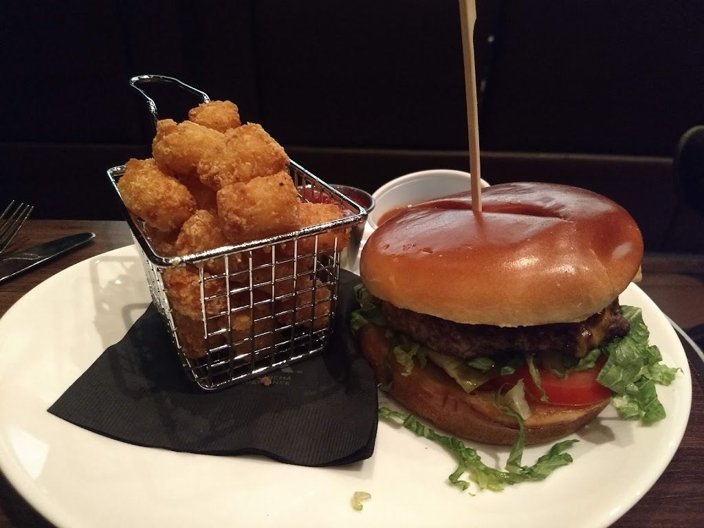 CMX Liberty Luxury 15 & Cinébistro | restaurant | 7514 Bales St, Liberty Township, OH 45069, USA | 5134630470 OR +1 513-463-0470