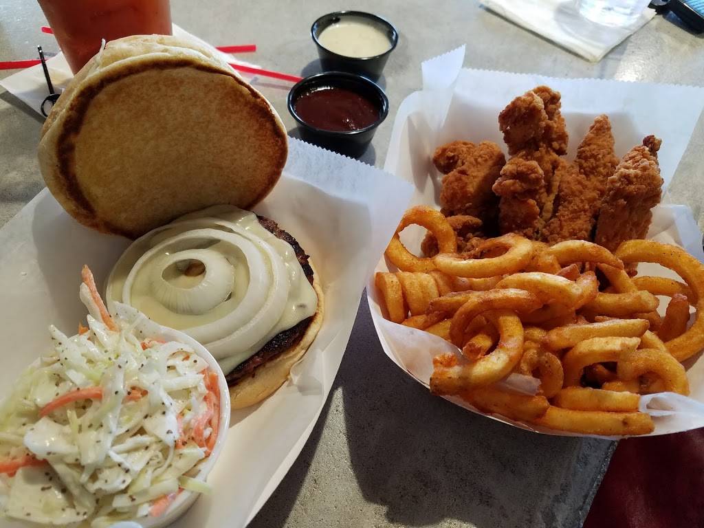 Captain Roys | restaurant | 1900 Saylor Rd, Des Moines, IA 50313, USA | 5156312223 OR +1 515-631-2223