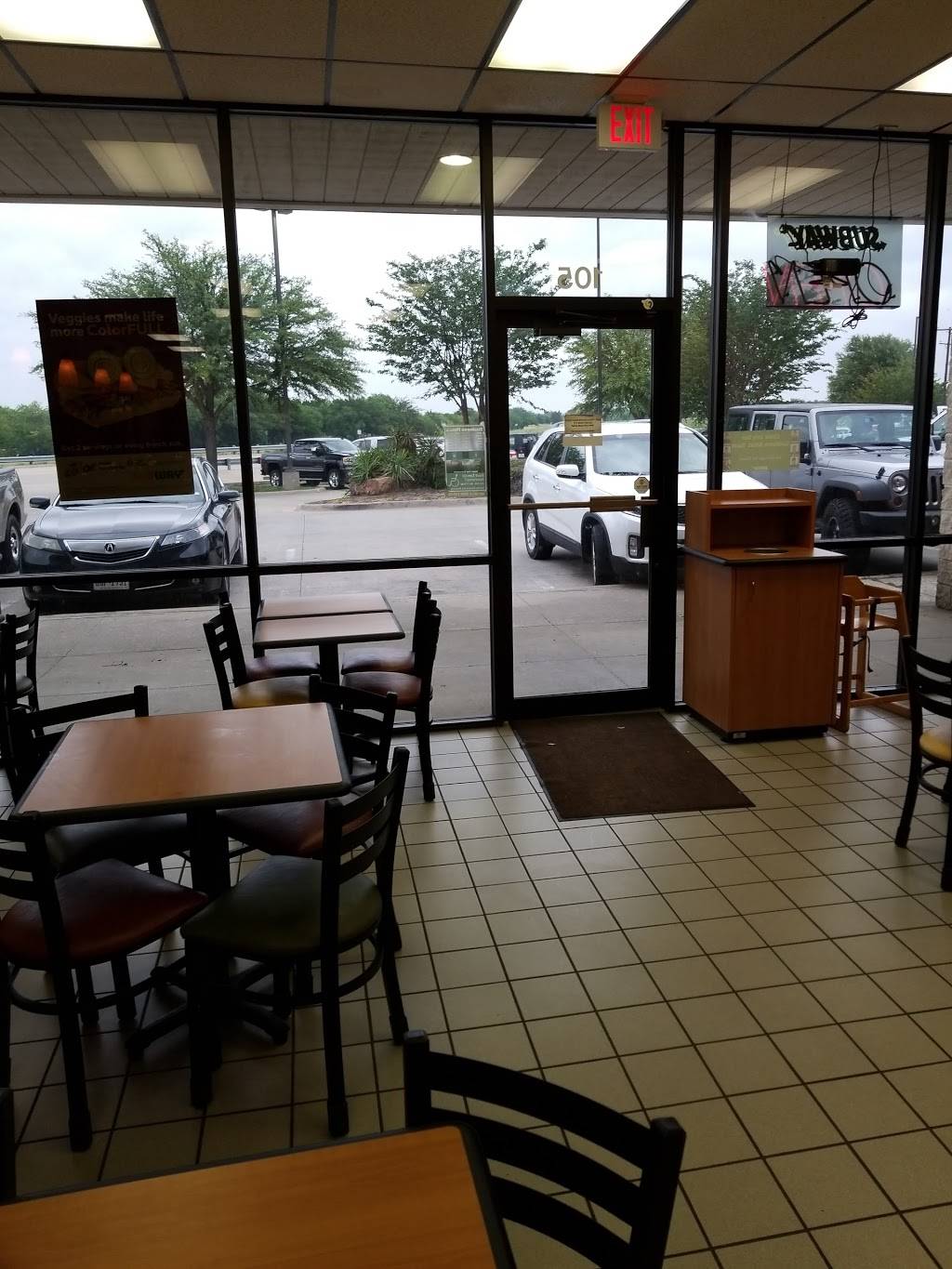Subway Restaurants | restaurant | Shops of, 100 Country Club Rd Ste 105, Argyle, TX 76226, USA | 9404649988 OR +1 940-464-9988