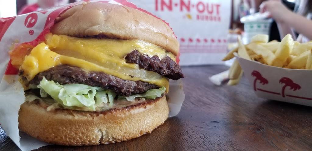 In-N-Out Burger | restaurant | 815 N Bristol St, Santa Ana, CA 92703, USA | 8007861000 OR +1 800-786-1000