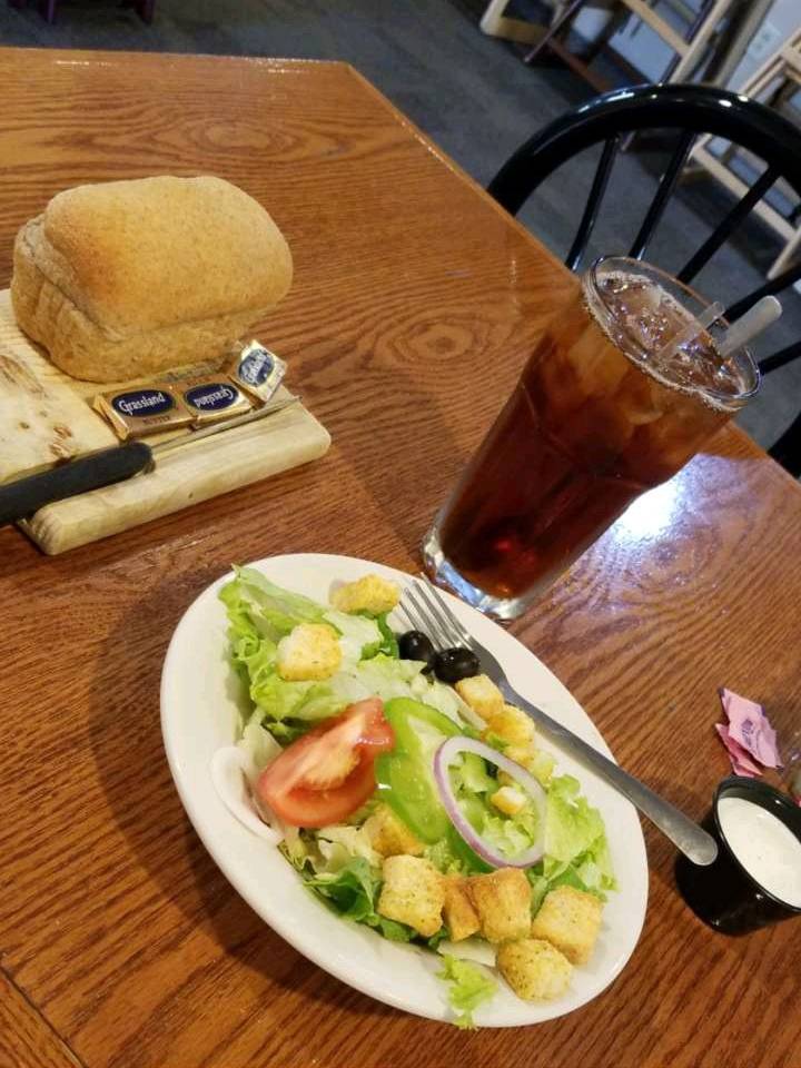 Washington Street Food and Drink Company | restaurant | 1843 E 28th St, Trenton, MO 64683, USA | 6603599800 OR +1 660-359-9800