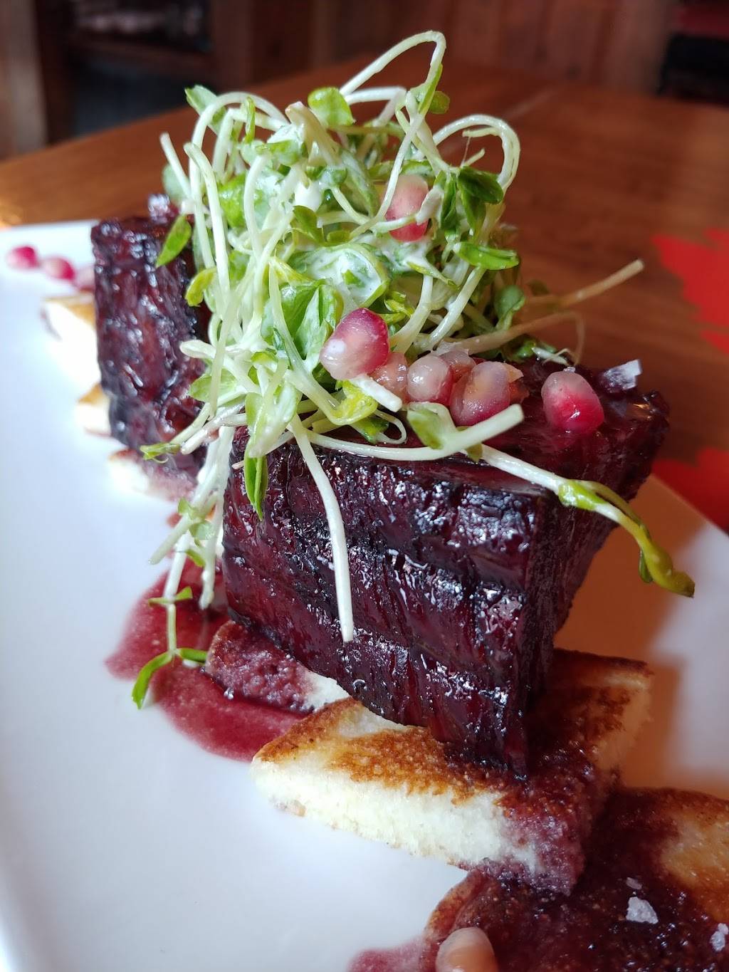 Davanti Enoteca | restaurant | 1359 W Taylor St, Chicago, IL 60607, USA | 3122265550 OR +1 312-226-5550