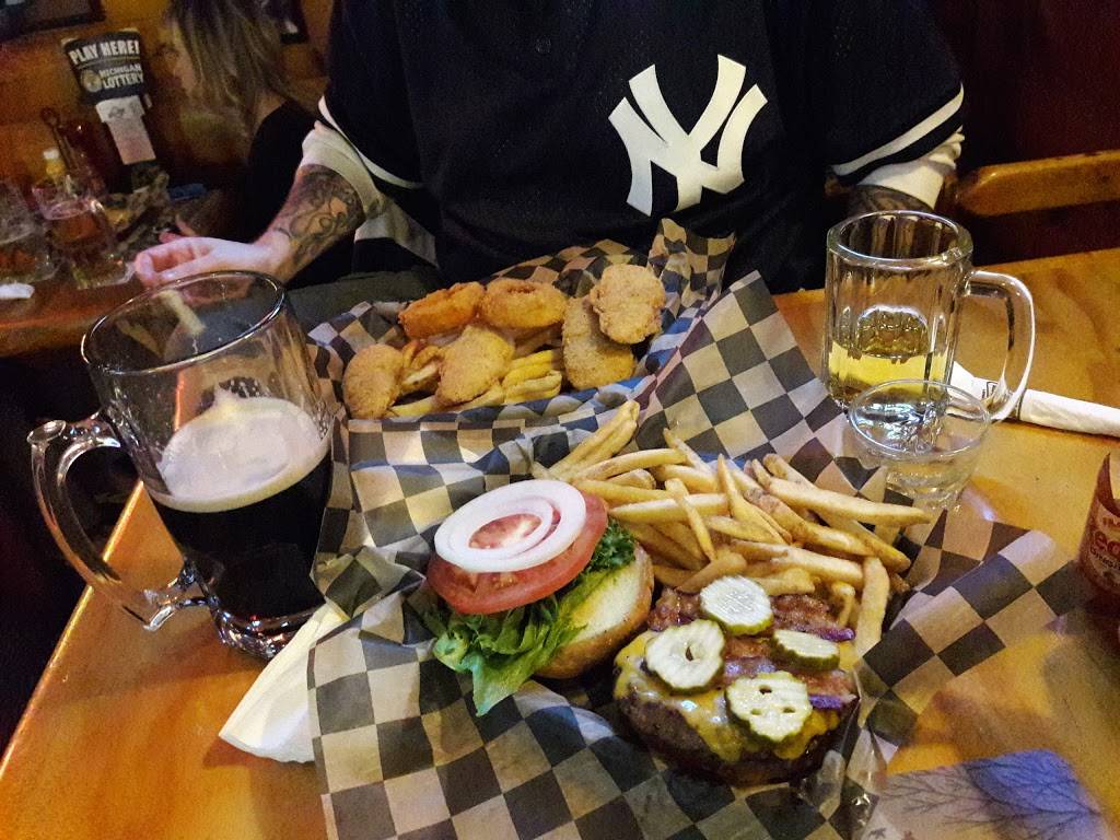 Leos Lodge | restaurant | 2525 E Jolly Rd, Lansing, MI 48910, USA | 5178823850 OR +1 517-882-3850