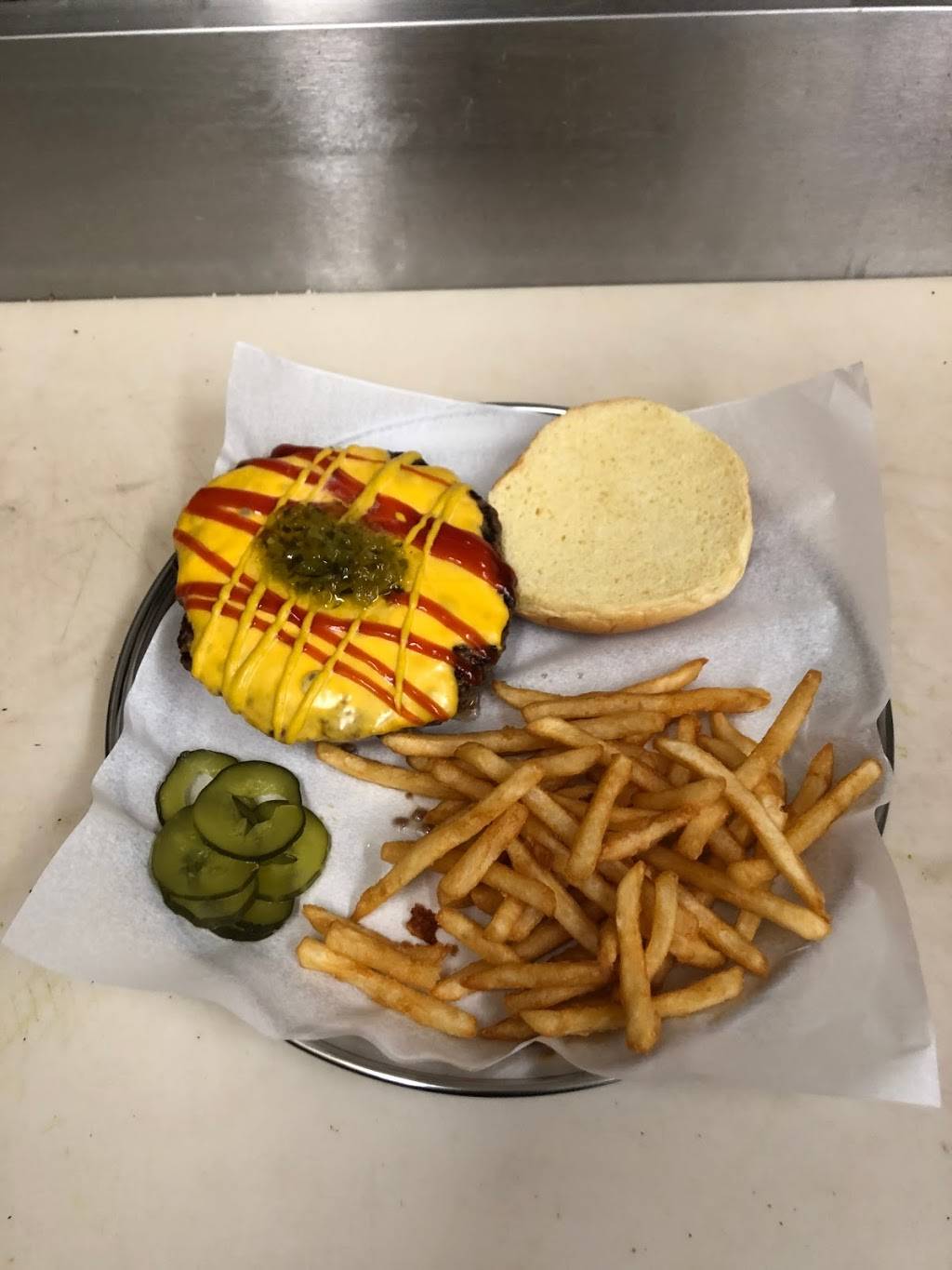 Nick’s Tavern Cedar Lake | restaurant | 13231 Wicker Ave, Cedar Lake, IN 46303, United States | 2193745500 OR +1 219-374-5500