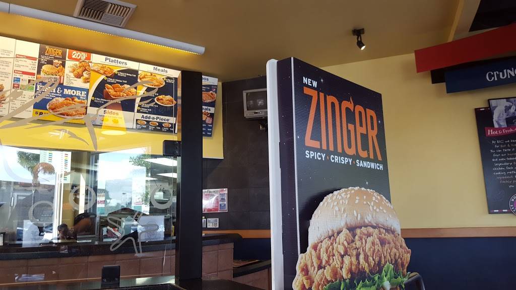 Long John Silvers | restaurant | 155 Marketplace Ave, San Diego, CA 92113, USA | 6192621915 OR +1 619-262-1915