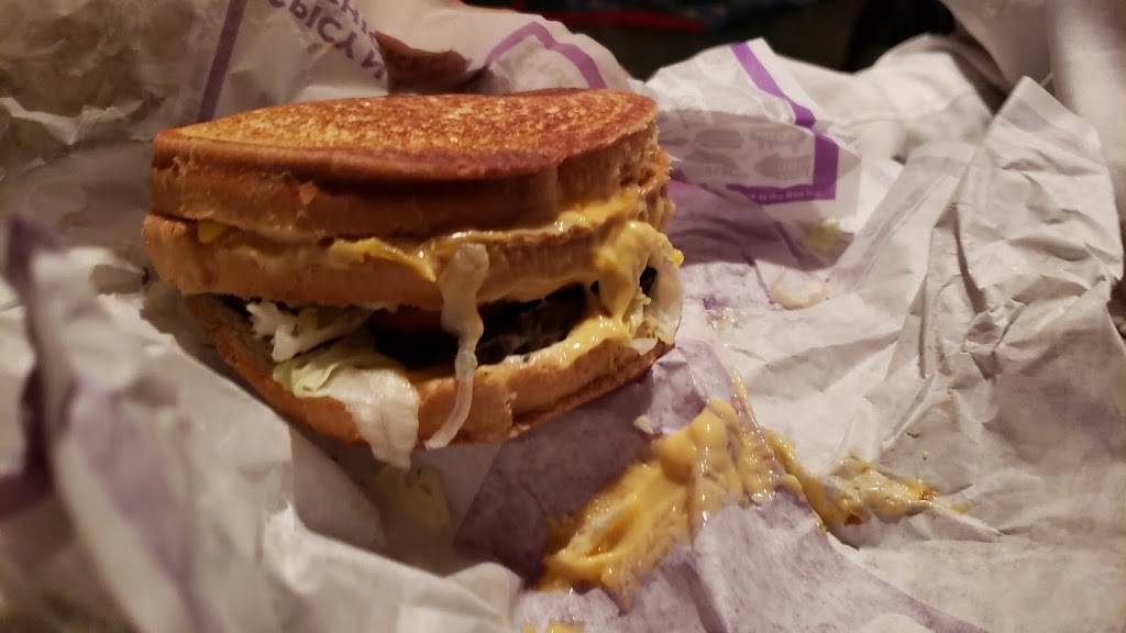 Jack in the Box | restaurant | 1400 N Ben Maddox Way, Visalia, CA 93292, USA | 5597411116 OR +1 559-741-1116