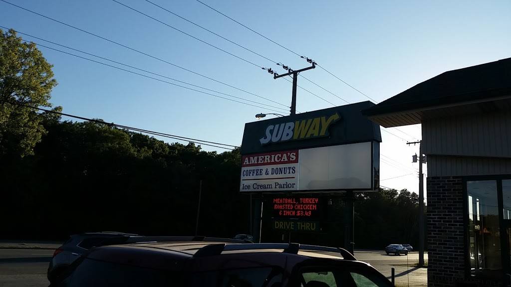 Subway | restaurant | 3910 W 5th Ave, Gary, IN 46404, USA | 2199770151 OR +1 219-977-0151
