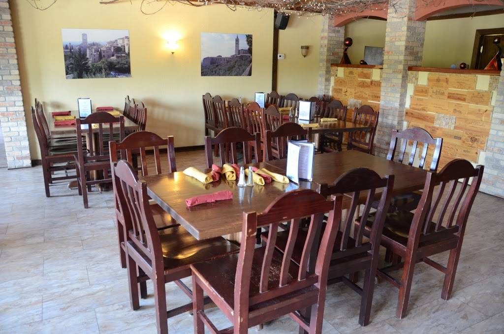 Three Guys And A Grill East | restaurant | N8350 Co Rd J, Elkhart Lake, WI 53020, USA | 9208764404 OR +1 920-876-4404