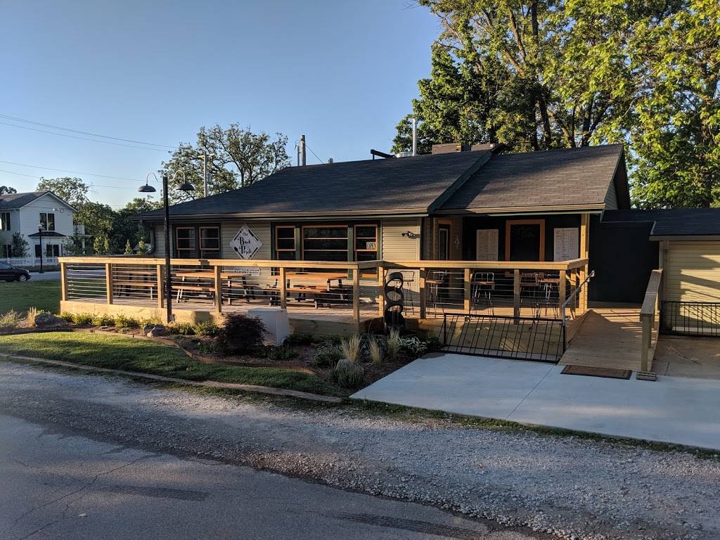 The Back Porch | restaurant | 208 NE 3rd St, Bentonville, AR 72712, USA | 4793672537 OR +1 479-367-2537