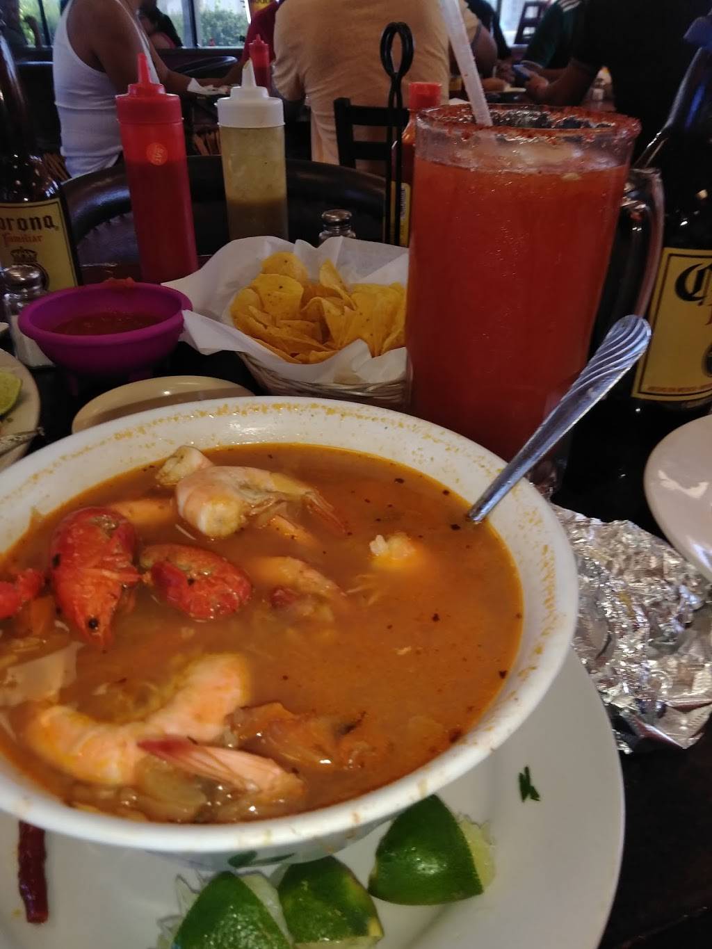 Taqueria y rosticeria new Vallarta | restaurant | 7416 Preston Hwy, Louisville, KY 40219, USA | 5027854728 OR +1 502-785-4728