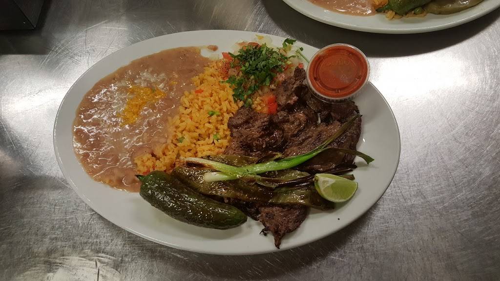 Del Mar Mexican Seafood Bar & Grill | restaurant | 17509 Foothill Blvd, Fontana, CA 92335, USA | 9094284716 OR +1 909-428-4716