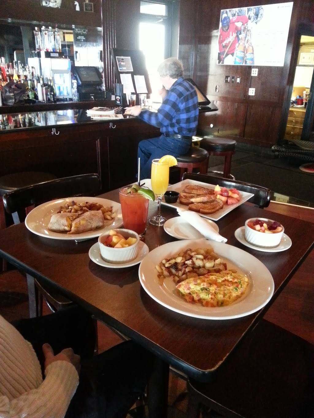 Velocity Wings Potomac Falls | restaurant | 20789 Great Falls Plaza, Sterling, VA 20165, USA | 7034448666 OR +1 703-444-8666