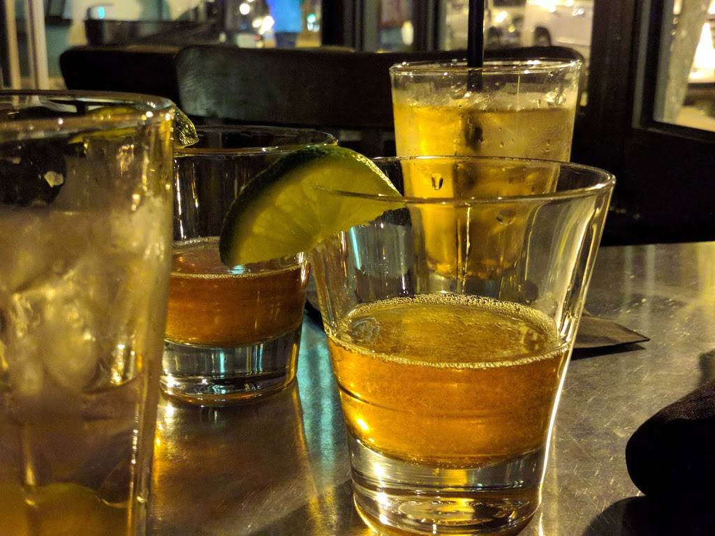 Iron Horse | restaurant | 316 W 4th St, Royal Oak, MI 48067, USA | 2482916313 OR +1 248-291-6313