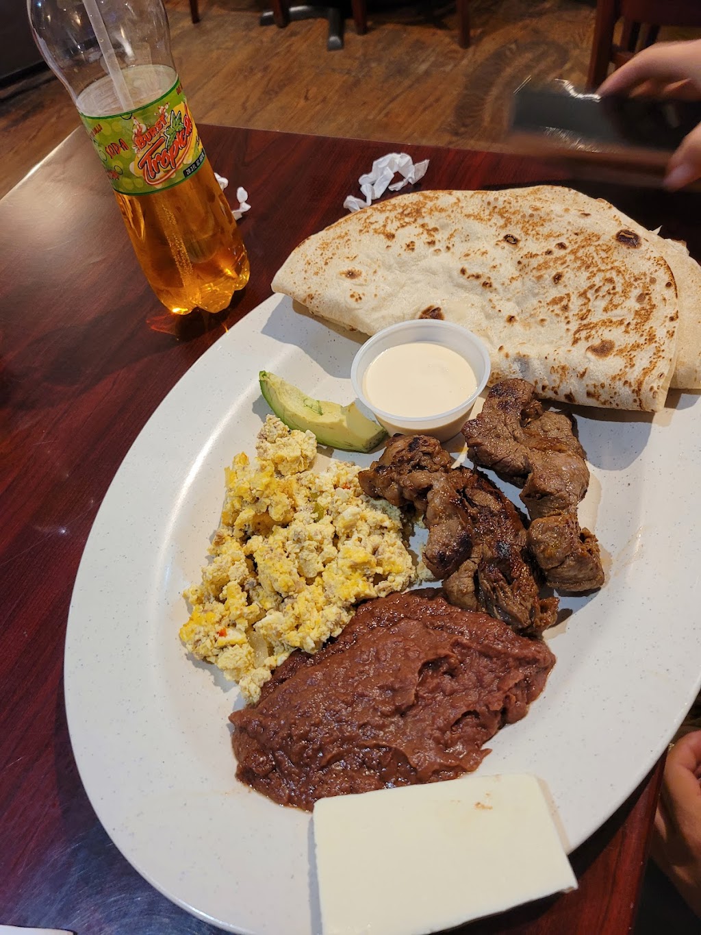 La Perla Del Ulua | restaurant | 354 Melrose St, Brooklyn, NY 11237, USA | 7183669407 OR +1 718-366-9407