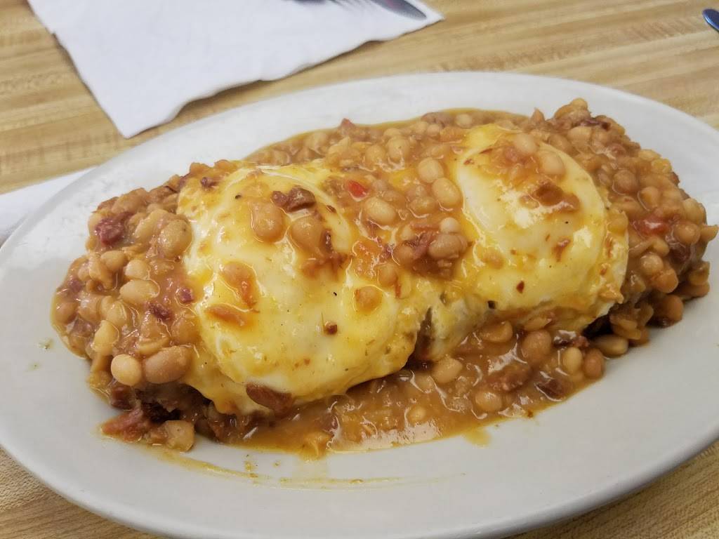 Samanthas Downtown | restaurant | 138 2nd St SW, Canton, OH 44702, USA | 3304531110 OR +1 330-453-1110