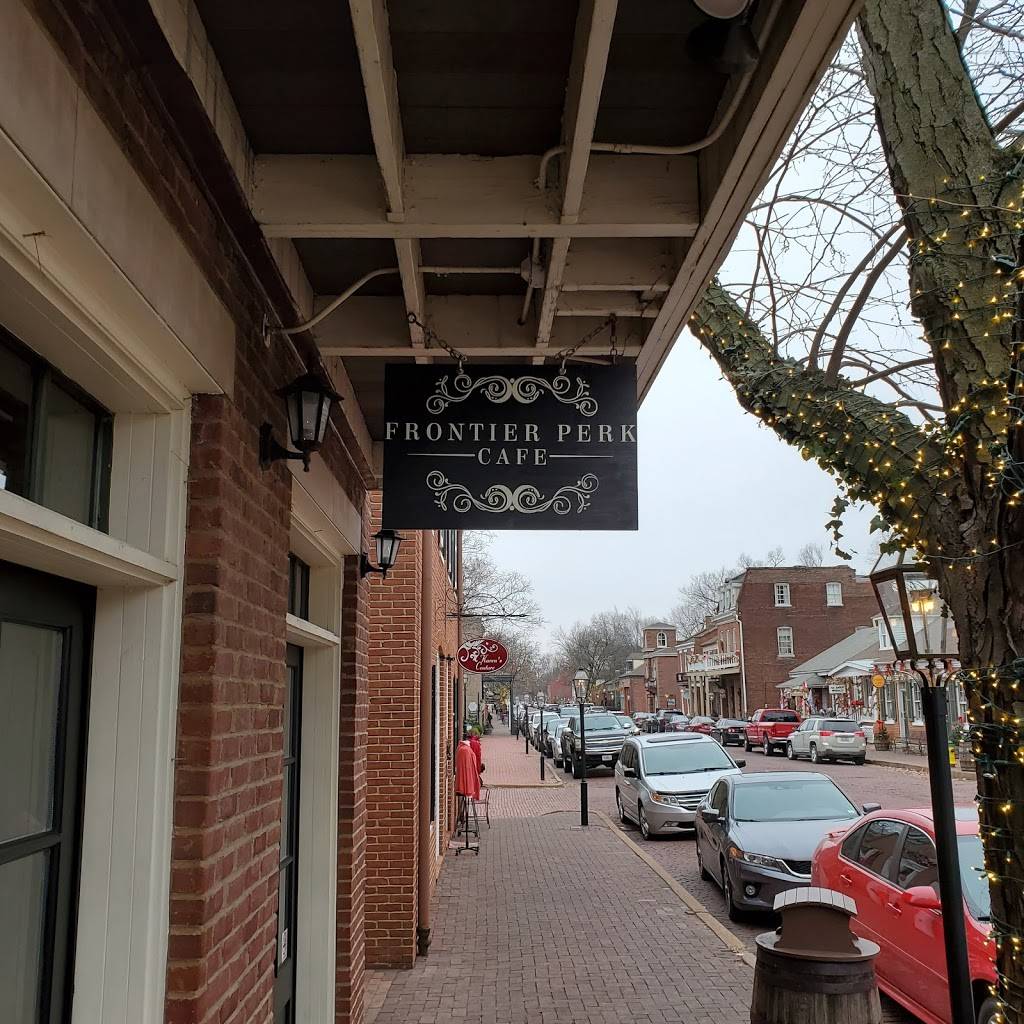 Frontier Perk Cafe | restaurant | 336 S Main St, St Charles, MO 63301, USA | 6367573040 OR +1 636-757-3040
