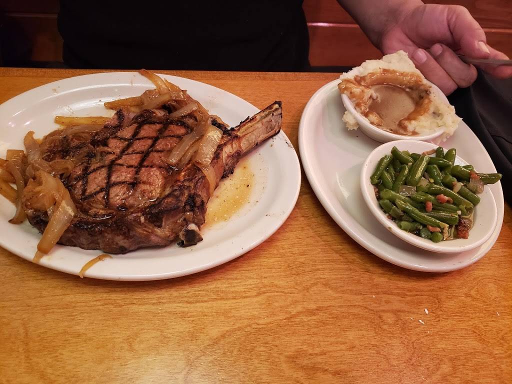 Texas Roadhouse | restaurant | 3540 Secor Rd, Toledo, OH 43606, USA | 4195312545 OR +1 419-531-2545