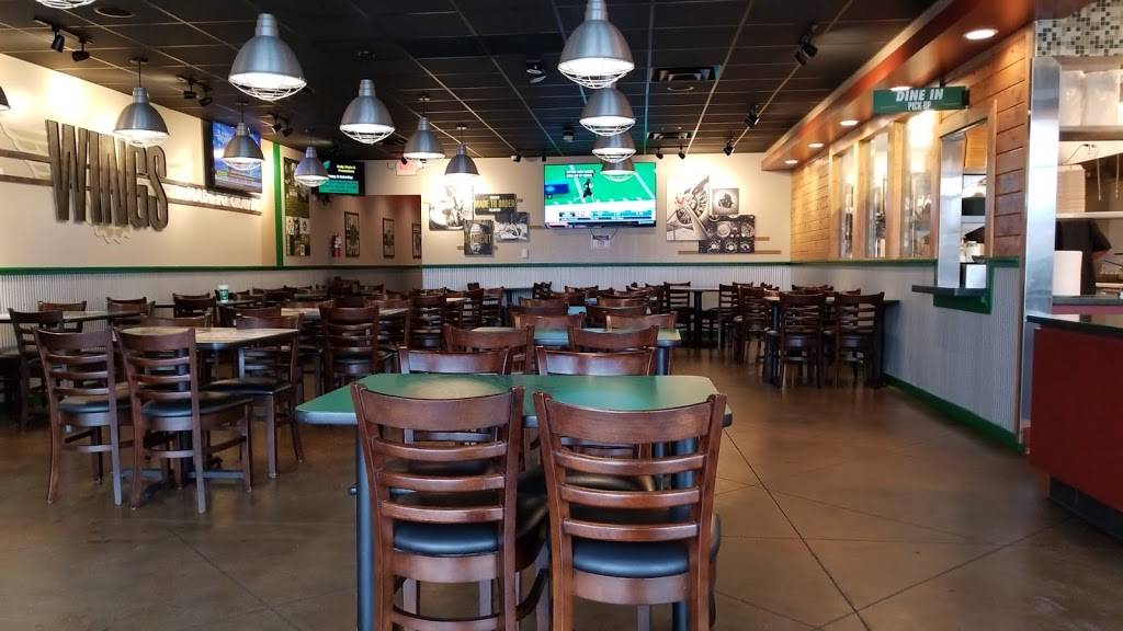 Wingstop | restaurant | 2828 S 3rd St, Terre Haute, IN 47802, USA | 8129174391 OR +1 812-917-4391