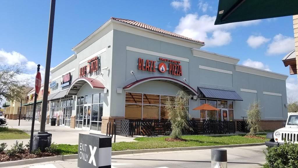 Blaze Pizza | meal takeaway | 840 Nautica Dr, Jacksonville, FL 32218, USA | 9043101765 OR +1 904-310-1765