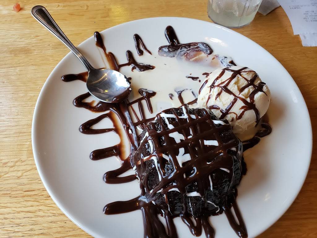 Applebees Grill + Bar | restaurant | 4890 Okeechobee Rd, Fort Pierce, FL 34947, USA | 7724601444 OR +1 772-460-1444