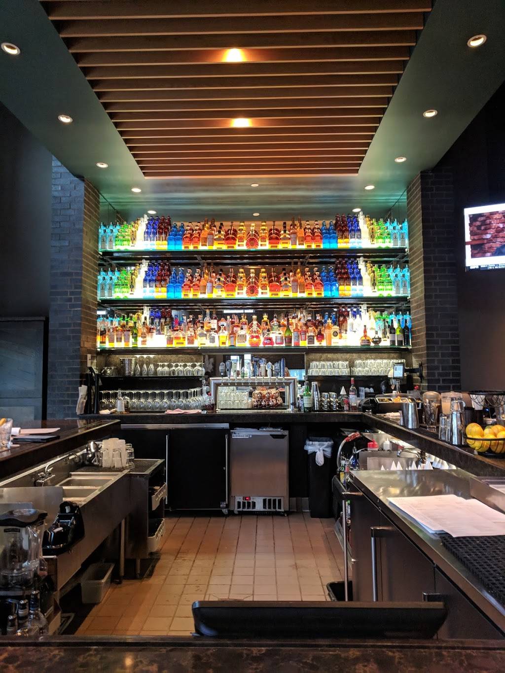 Firebirds Wood Fired Grill | restaurant | 211 Park Ave, Beachwood, OH 44122, USA | 2169109100 OR +1 216-910-9100