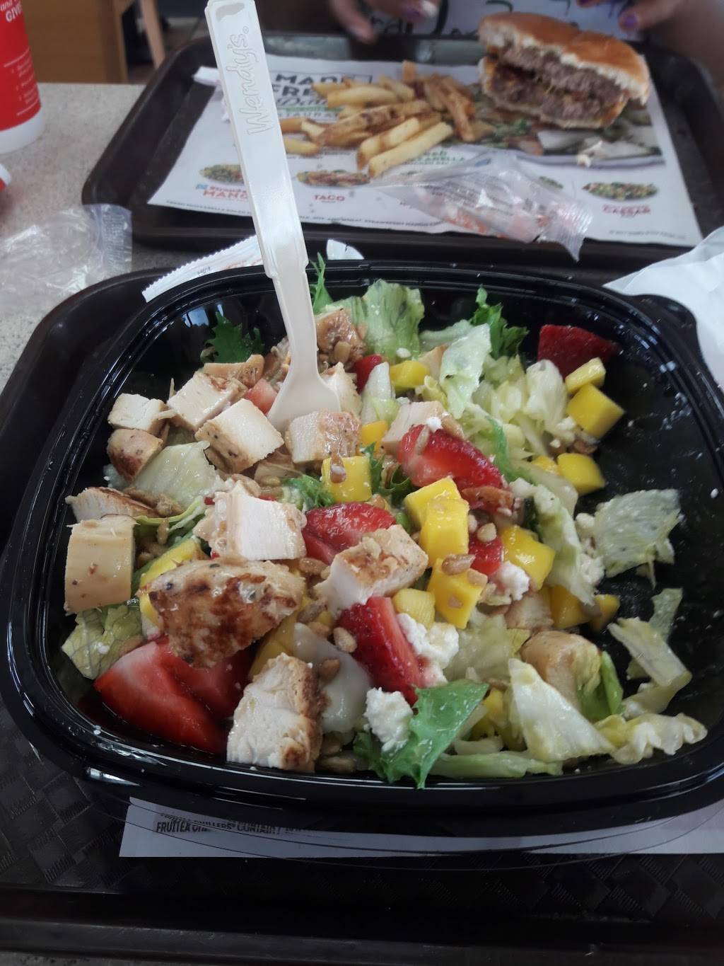 Wendys | restaurant | 4305 Bay Rd, Saginaw, MI 48603, USA | 9897923252 OR +1 989-792-3252