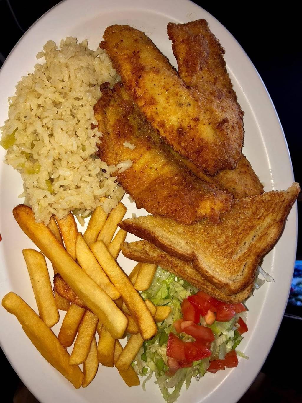 PAPIS Mexican Restaurant | restaurant | 2802 E Houston St, San Antonio, TX 78202, USA | 2102570669 OR +1 210-257-0669