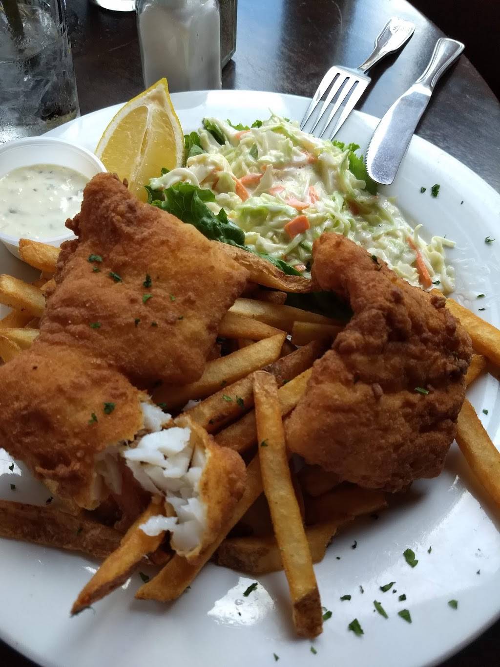 Mad Raven | restaurant | 841 Main St, Waltham, MA 02451, USA | 7818948188 OR +1 781-894-8188