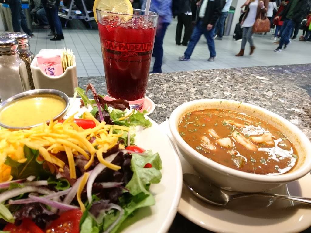 Pappadeaux Seafood Kitchen | restaurant | 2610 International Pkwy, Terminal C, Gate 14, Dallas, TX 75261, USA | 9724250087 OR +1 972-425-0087