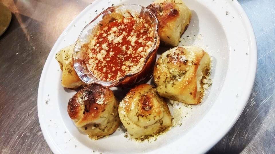 Mannys Pizzeria & Restaurant | restaurant | 119 Flagler Plaza Dr A, Palm Coast, FL 32137, USA | 3866934848 OR +1 386-693-4848