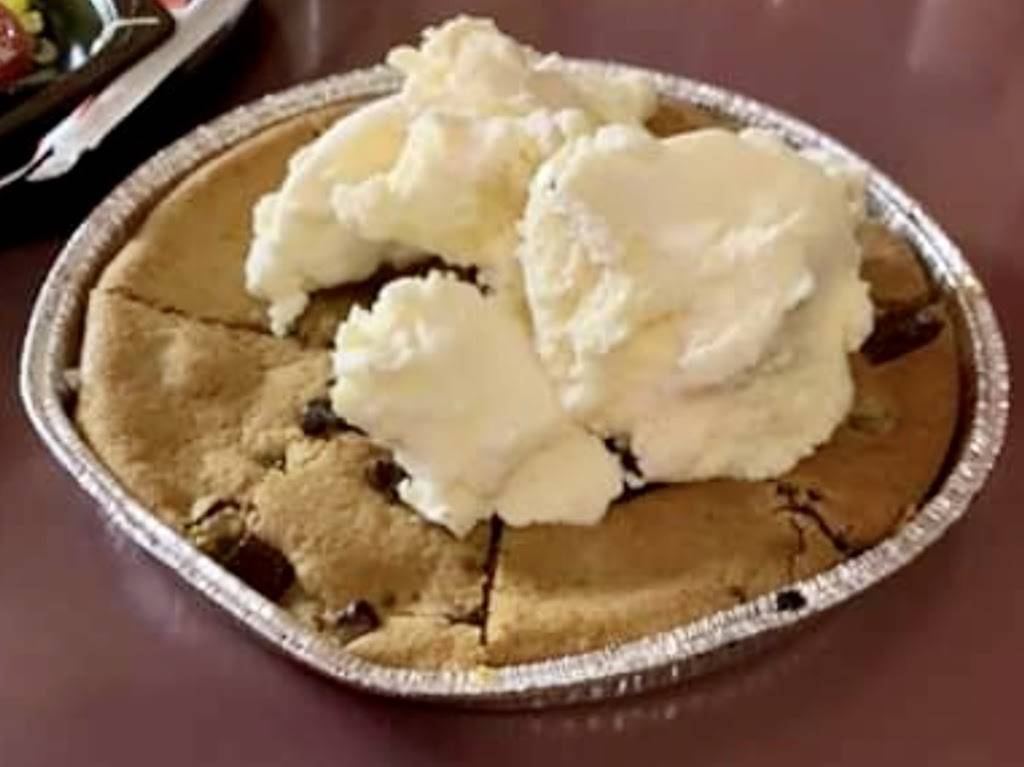 Downtown Pizza Pub | restaurant | 112 S Main St, Harrodsburg, KY 40330, USA | 8596056488 OR +1 859-605-6488