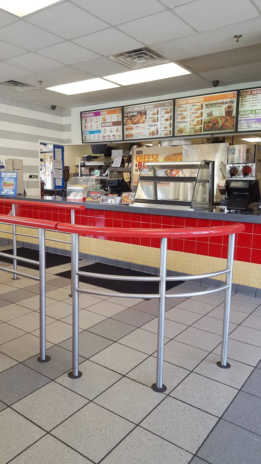 Burger King | restaurant | 331 S Bolingbrook Dr, Bolingbrook, IL 60440, USA | 6306791103 OR +1 630-679-1103