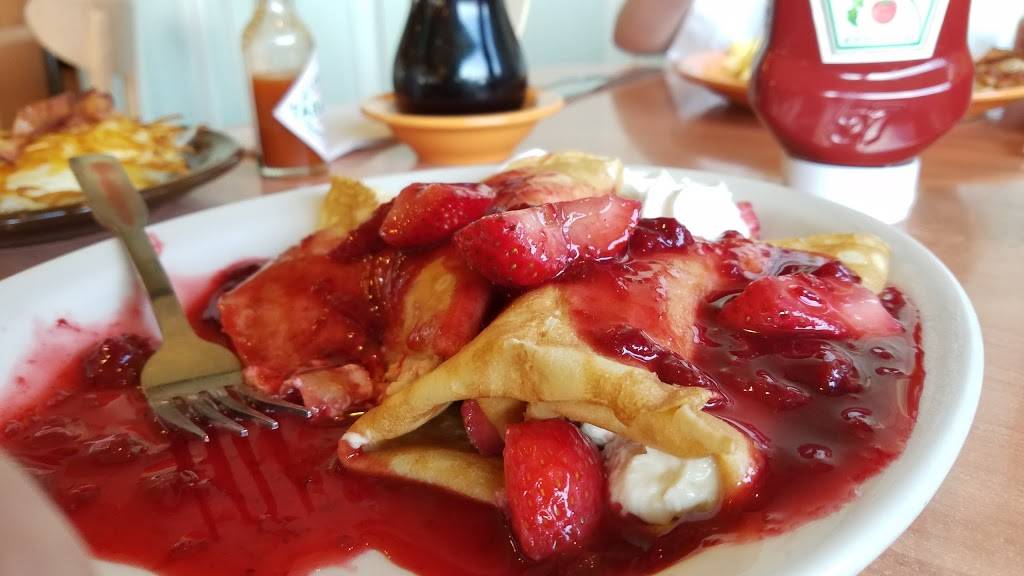 Village Inn | bakery | 3535 S Meridian Ave, Wichita, KS 67217, USA | 3169469000 OR +1 316-946-9000