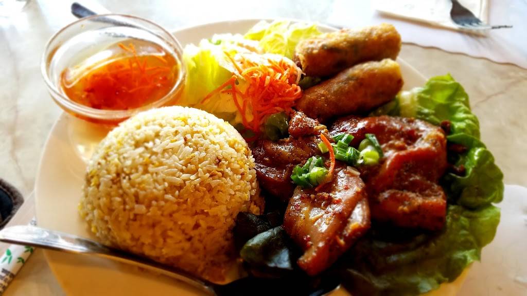 MaMas Vietnamese Cuisine | restaurant | 2456 S El Camino Real, San Mateo, CA 94403, USA | 6505728822 OR +1 650-572-8822