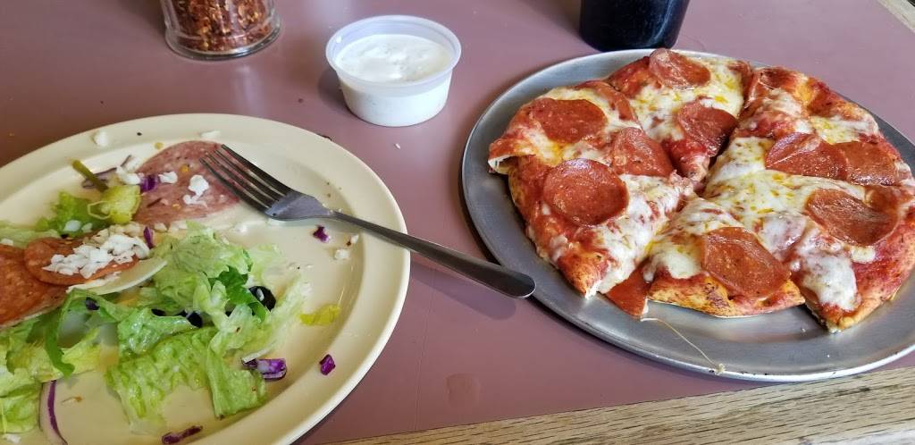 Nickelodeon Pizza | restaurant | 1411 E Washington St, Colton, CA 92324, USA | 9095141220 OR +1 909-514-1220