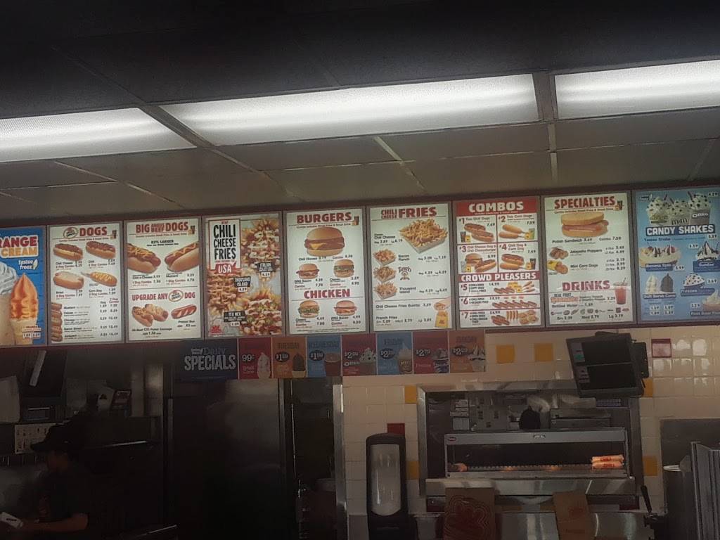 Wienerschnitzel | restaurant | 911 W Pacheco Blvd, Los Banos, CA 93635, USA | 2097109322 OR +1 209-710-9322