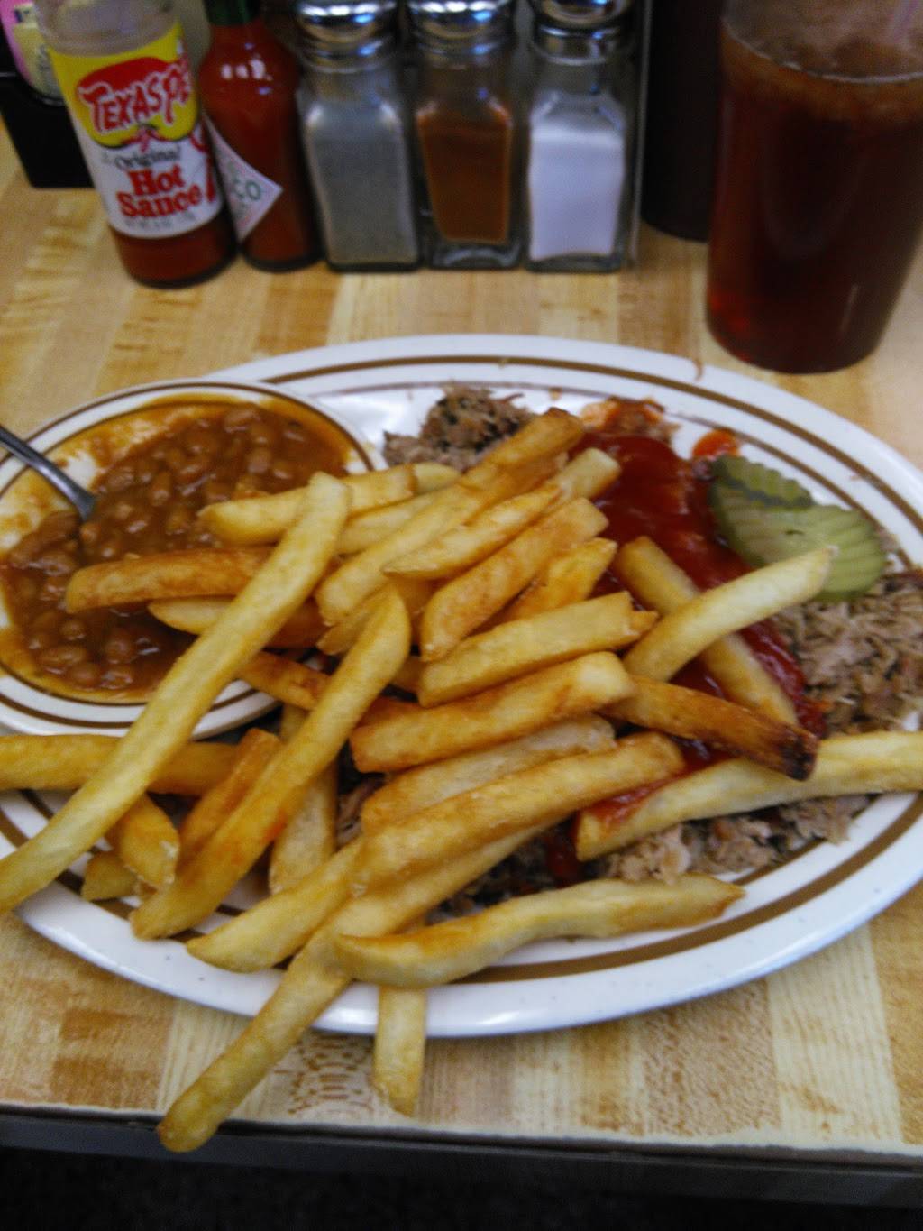 Golden Rule Barbeque-Hoover | restaurant | 1571 Montgomery Hwy, Hoover, AL 35216, USA | 2058237770 OR +1 205-823-7770