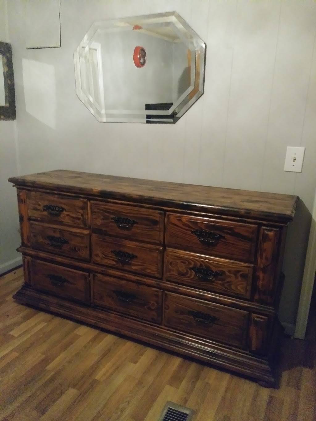 JRs Steakhouse Downtown Inc. | restaurant | 9571 Lee County 246, Smiths Station, AL 36877, USA | 3344809400 OR +1 334-480-9400