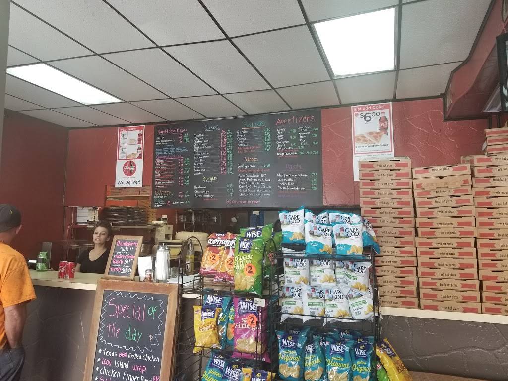 Weymouth House of Pizza | restaurant | 779 Broad St, Weymouth, MA 02189, USA | 7813325577 OR +1 781-332-5577