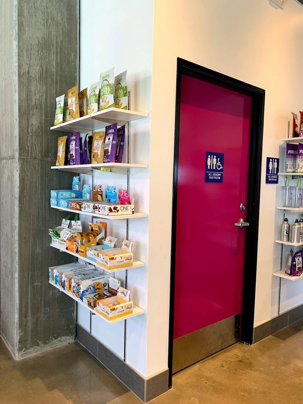 Movita Juice Bar | restaurant | 421 W Broadway Ste. 461, Long Beach, CA 90802, USA | 5622690644 OR +1 562-269-0644